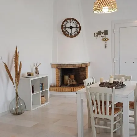 Blueberry Villa, Parikia * باروس